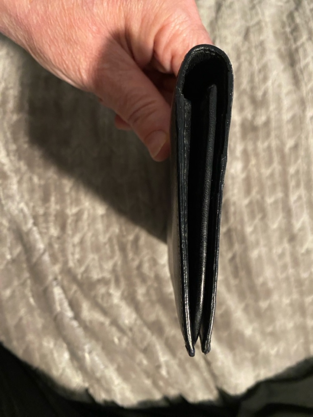 Gucci Black Leather Wallet with Silver Hardware - Picture 9 of 15